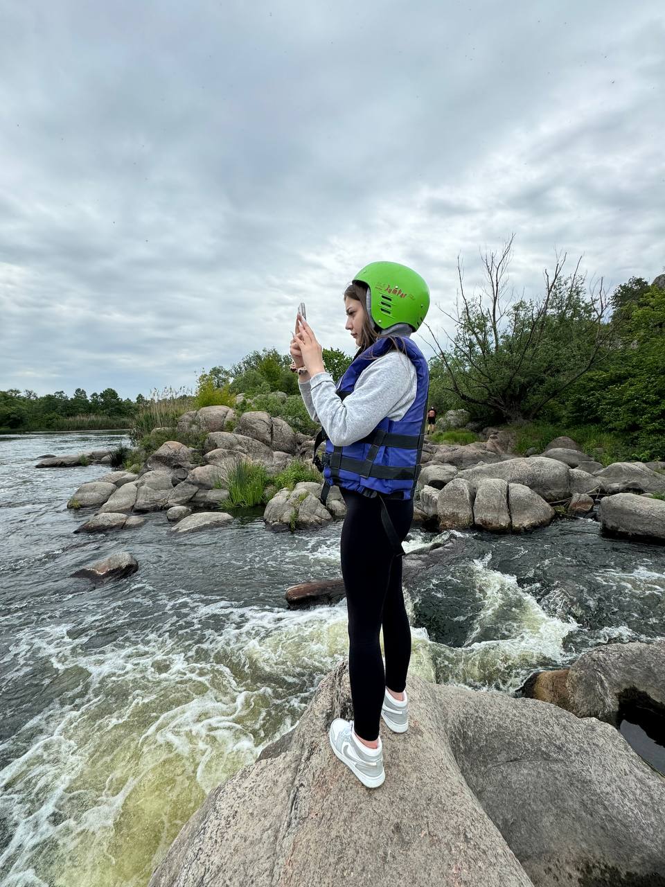 'Фото: Рафтинг у Мигії: чи потрібен гідрокостюм та як одягнутися, щоб не змерзнути'